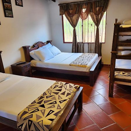 Hotel Campestre Palmas Del Zamorano 산힐 외부 사진