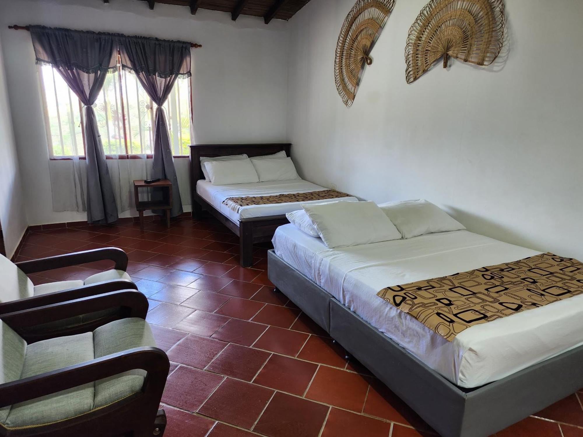 Hotel Campestre Palmas Del Zamorano 산힐 외부 사진
