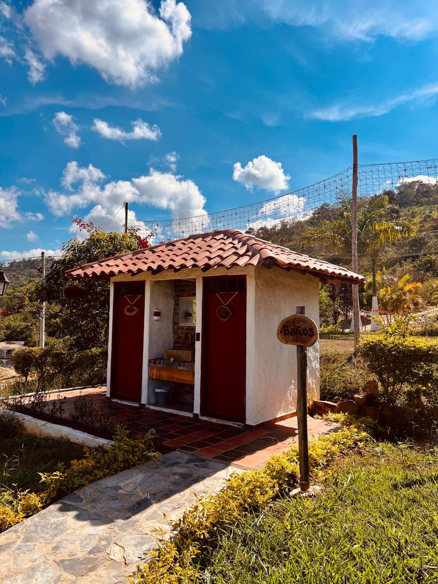 Hotel Campestre Palmas Del Zamorano 산힐 외부 사진