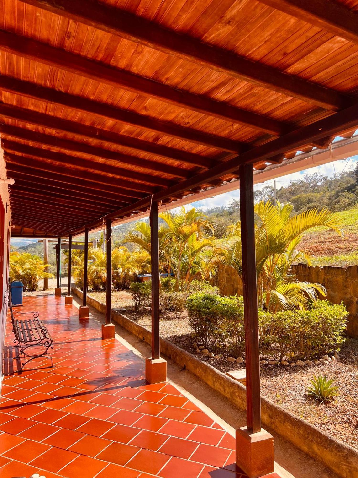 Hotel Campestre Palmas Del Zamorano 산힐 외부 사진