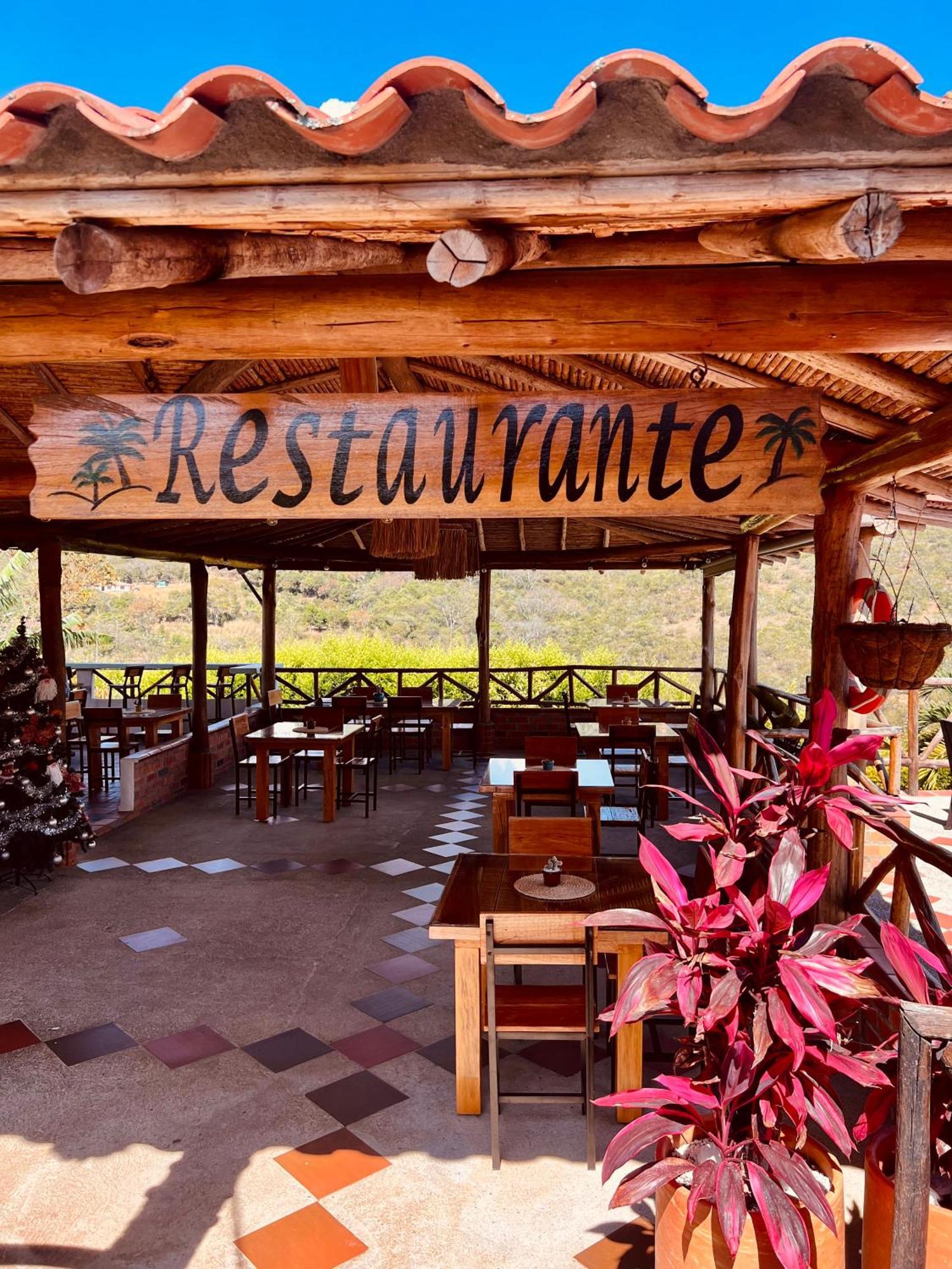 Hotel Campestre Palmas Del Zamorano 산힐 외부 사진